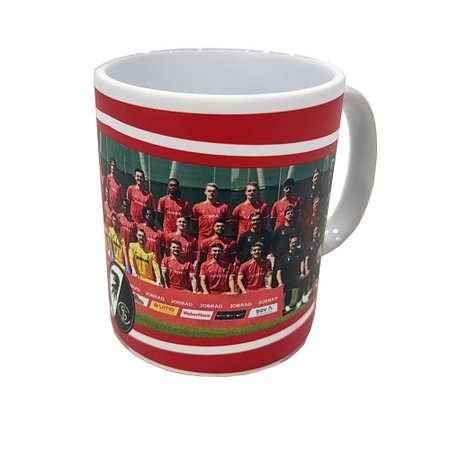 SC Freiburg Tasse Herren "Mannschaftsfoto 24/25" rot