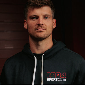 SC Freiburg Team Hoodie NIKE schwarz