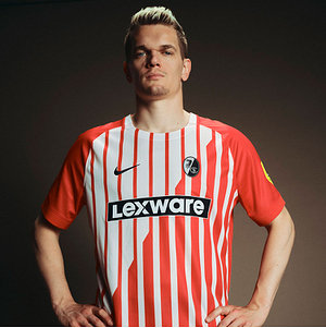 SC Freiburg Trikot Heim 26/27 rot